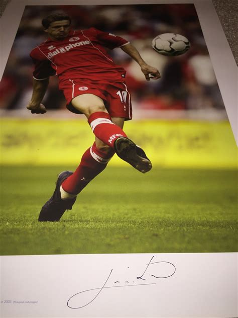 Signed Juninho Middlesbrough Photo - Its Signed Memorabilia