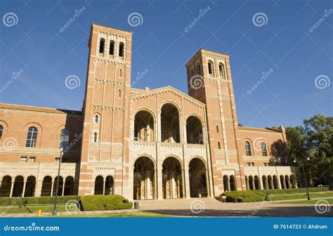 College Campus Architecture Editorial Stock Photo - Image of architecture, university: 7614723