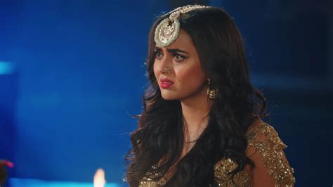 Watch Naagin Season 6 Episode 103 : Prathna Seeks Takshak Naag's Help ...