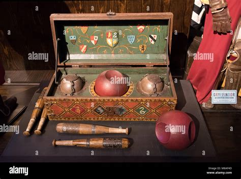 Harry potter quidditch warner hi-res stock photography and images - Alamy