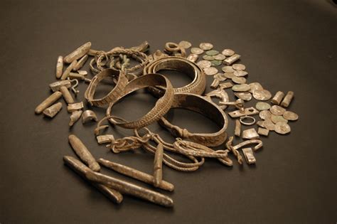 VIKING - 27: THE SILVERDALE HOARD - Another Chance Discovery In North-western England | HubPages