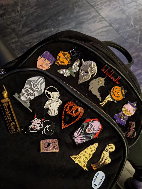 This week's backpack display : r/EnamelPins