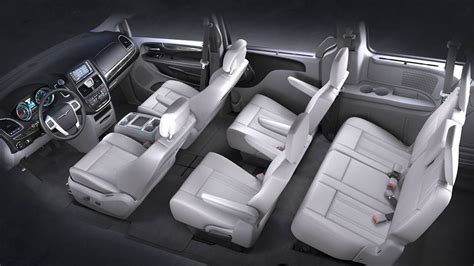 The interior of the 2013 Chrysler Town and Country is both functional ...