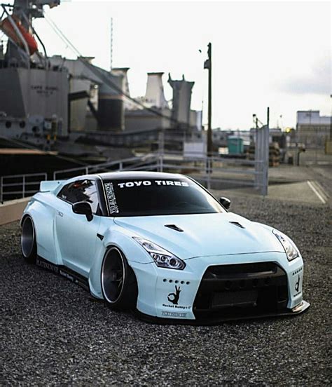 Rocket Bunny Nissan GT-R @blazn_gtr Z_litwhips #nissangtr Rocket Bunny ...