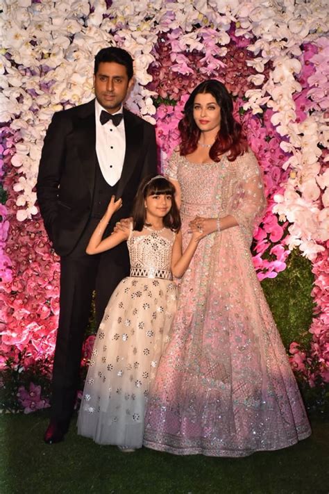 Abhishek Bachchan and Aishwarya Rai Bachchan with daughter Aaradhya ...