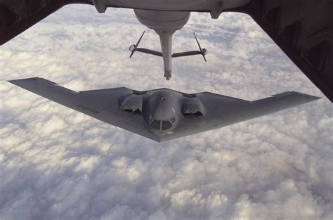 Northrop Grumman B-2 Spirit - Price, Specs, Photo Gallery, History ...