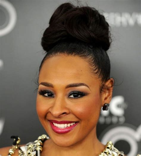 15 Updo Hairstyles for Black Women Who Love Style In 2022