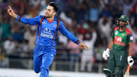 Afghan Cricket Superstar Says National Team Must Work Hard For Success