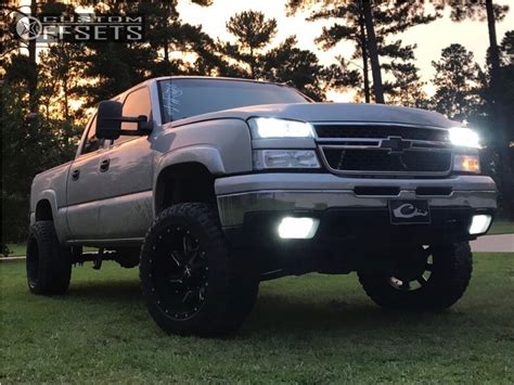 2006 Chevrolet Silverado 1500 Cali Offroad Twisted Superlift | Custom Offsets