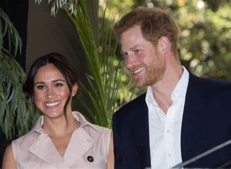 Prince Harry and Meghan Markle's Oprah Interview Body Language Is So ...