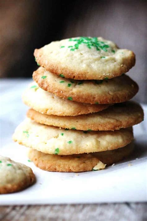 5 Ingredient Butter Vanilla Cookies - Eating European