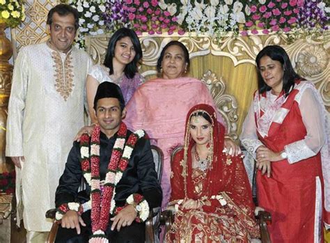 That's How It Really Works !!: Sania Mirza Shoaib Malik Wedding Pics