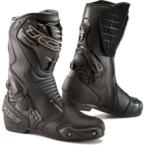 Best summer motorcycle boots | Visordown