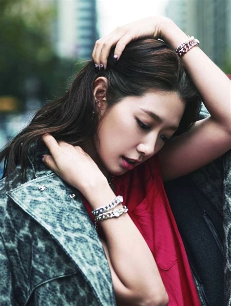 Park Shin Hye is Lovely for InStyle in San Francisco [PHOTOS] | KpopStarz