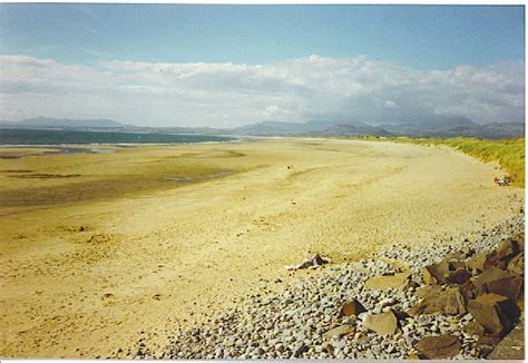 Harlech Beach © Colin Smith :: Geograph Britain and Ireland