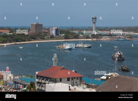 Dar es salaam port hi-res stock photography and images - Alamy