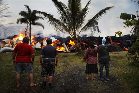 Kilauea volcano eruption forces evacuations in Hawaii | New York Post