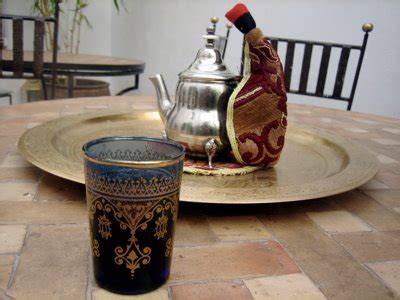 THE VIEW FROM FEZ: Making perfect Moroccan mint tea