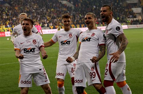 Galatasaray win 23rd Turkish Süper Lig title | Daily Sabah