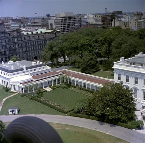 Aerial View Of The White House Today - img-level