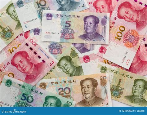 Different Chinese Yuan Banknotes Stock Image - Image of paper, republic: 124243933