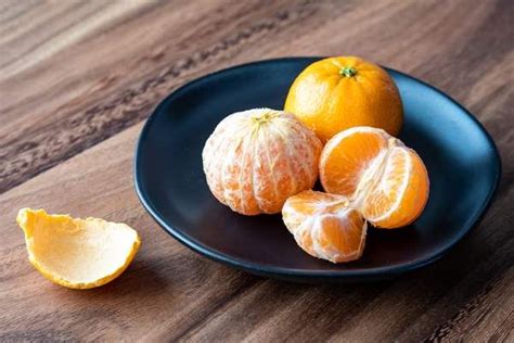 What Is Orange Pith? | Fruit health benefits, Oranges benefits, Fruit peel