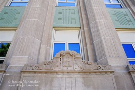 Images from Fountain County Courthouse in Covington, Indiana – Little Indiana