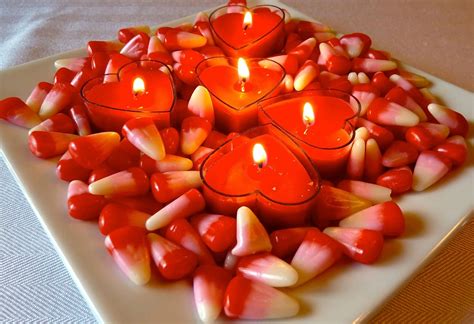 Valentines Day 2013 Gifts: Valentine's Day Candle Ideas