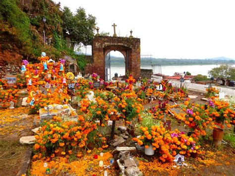 Faces of Pátzcuaro, Mexico, on the Day of the Dead - Hungry Travelers