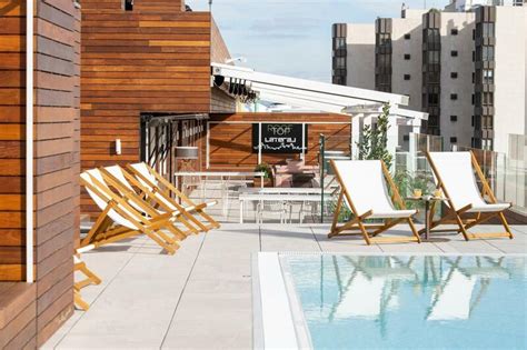 15 Best Hotels in Zaragoza (Luxury, Boutique, Coolest)