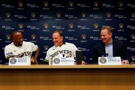 Brewers' Murphy grateful for opportunity to return to managing