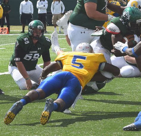 Albany State concludes spring football practice with Blue & Gold ...