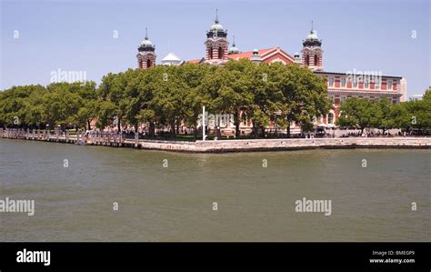 ELLIS ISLAND, NEW YORK Stock Photo - Alamy