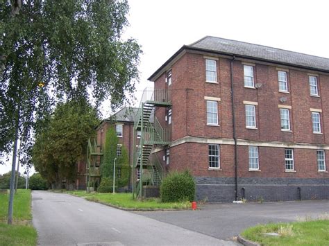 Barrack blocks at RAF Uxbridge © Ian Harrison cc-by-sa/2.0 :: Geograph Britain and Ireland