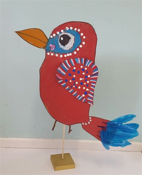 I was inspired by this post from Krokotak and this from the Crafty Crow . Birds and recycled ...