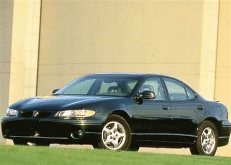 1998 Pontiac Grand Prix Values & Cars for Sale | Kelley Blue Book