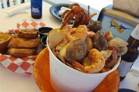 14 Best Seafood Restaurants Near Orlando • Authentic Florida