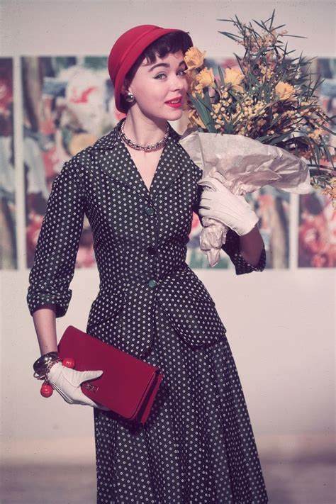 The Best Fashion Photos From The 1950s | Weird fashion trending ...