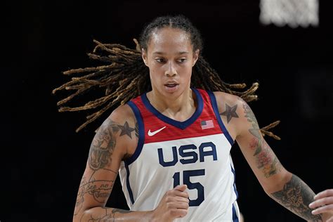 WNBA players say life in Russia was lucrative but lonely | AP News