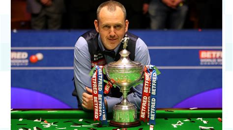 Mark Williams clinches World Snooker Championship | Wales - ITV News