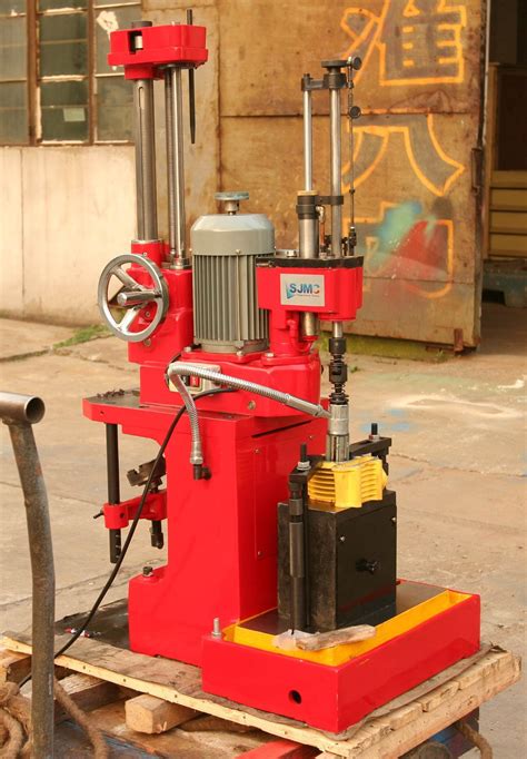 Cylinder Boring & Honing Machine - Portable boring and Boring