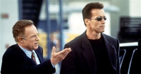 Arnold Schwarzenegger, Rob Reiner and More Mourn James Caan: 'I'll Miss ...