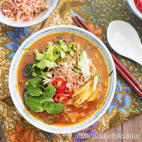 Penang Siamese Laksa (Laksa Lemak) - BAKE WITH PAWS