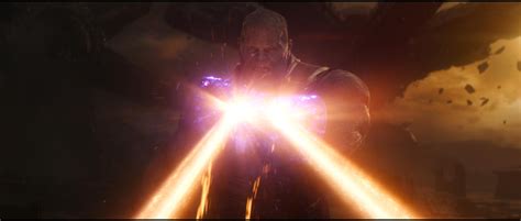 Thanos uses the Power Stone to absorb Iron Man's repulsor blasts. : r/marvelstudios