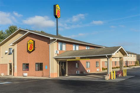 Super 8 by Wyndham Munfordville KY | Munfordville, KY Hotels