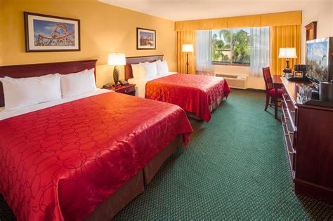 Discount Coupon for Knott's Berry Farm Hotel in Buena Park, California - Save Money!