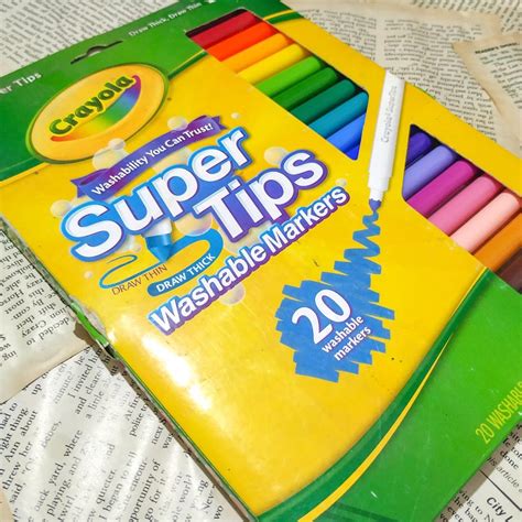 Crayola Supertips 20's (Calligraphy), Hobbies & Toys, Stationary & Craft, Craft Supplies & Tools ...