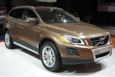 File:2009 Volvo XC60 NY.jpg - Wikimedia Commons