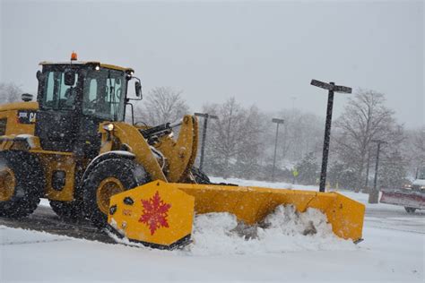 Equipment - Snow Systems 847-808-7800 | Snow Systems Snow Systems Commercial Snow Removal