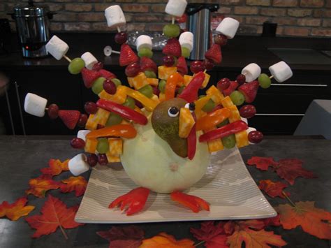 33 Beautiful Thanksgiving Centerpieces For Holidays